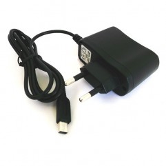 Fuente de alimentación Nintendo DSi / DSi XL / 3DS / 3DS XL / 2DS